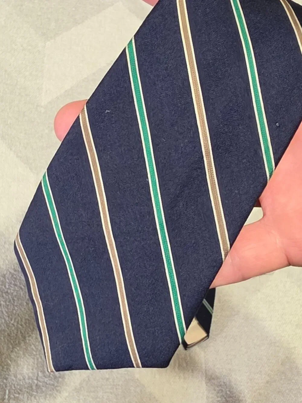 Don Loper Beverly Hills Navy Blue Striped Tie 60% Wool 40% Silk Green & Gold Acc
